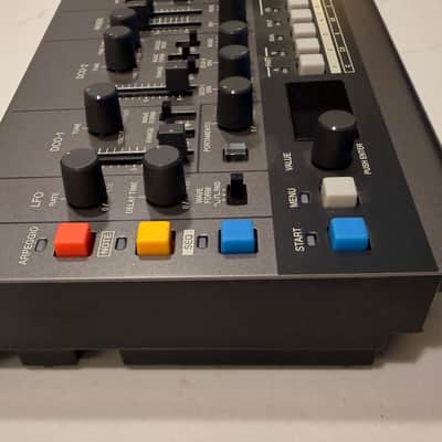 Roland JX-08 Boutique Series Polyphonic Synthesizer Module 2021 - Present - Black image 3