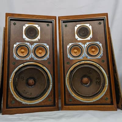Pair of KLH Model #5 Floor Speakers 1975 Vintage Walnut image 20