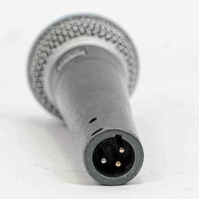 Shure Beta 58A Supercardioid Dynamic Vocal Microphone image 6