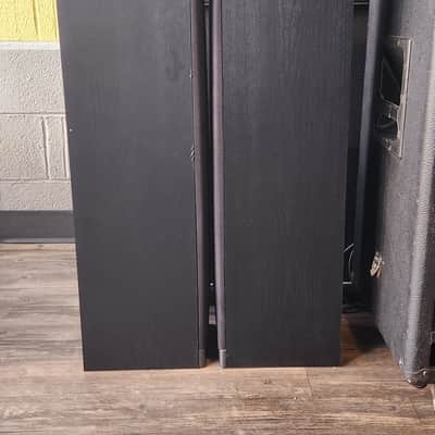 Klipsch RF10 Reference Series 2-Way 75-Watt Speaker Pair image 5