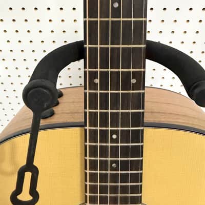 Taylor 114E 2007 - Present - Natural w/Case image 9