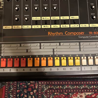 Roland TR-808 Rhythm Composer 1982 - MINT all original image 4