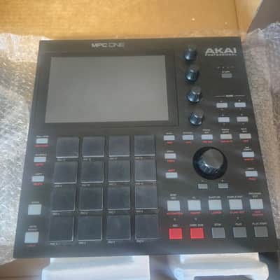 Immagine Akai Professional MPC One Standalone Black - 2