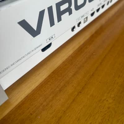Access Virus TI Polar 37-Key Digital Synthesizer 2005 - White image 7