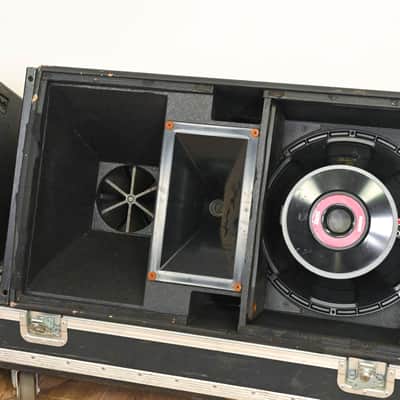 EAW KF650z Virtual Array Full Range Loudspeaker (PAIR) w/ Road Case CG01SHL *ASK FOR SHIPPING* image 2