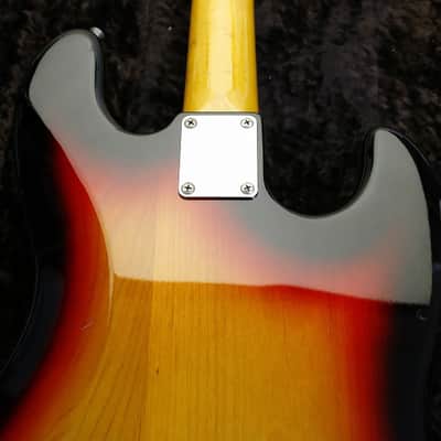 Left Handed Fender Japan '62 reissue JAZZ BASS JB62-LH ALDER body 3Tone Sunburst image 12