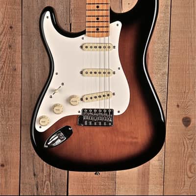 Fender American Vintage II '57 Stratocaster Left-Handed 2022 - Present - 2-Color Sunburst image 5