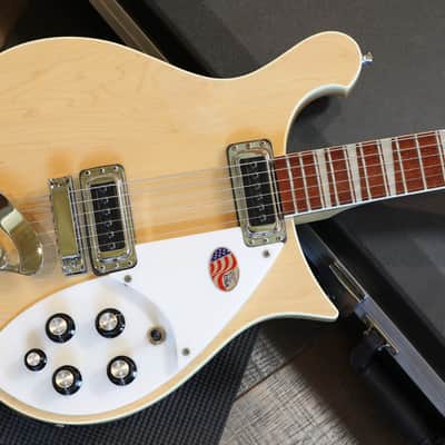 Minty! 2016 Rickenbacker 620 Electric Guitar MapleGlo + OHSC image 3