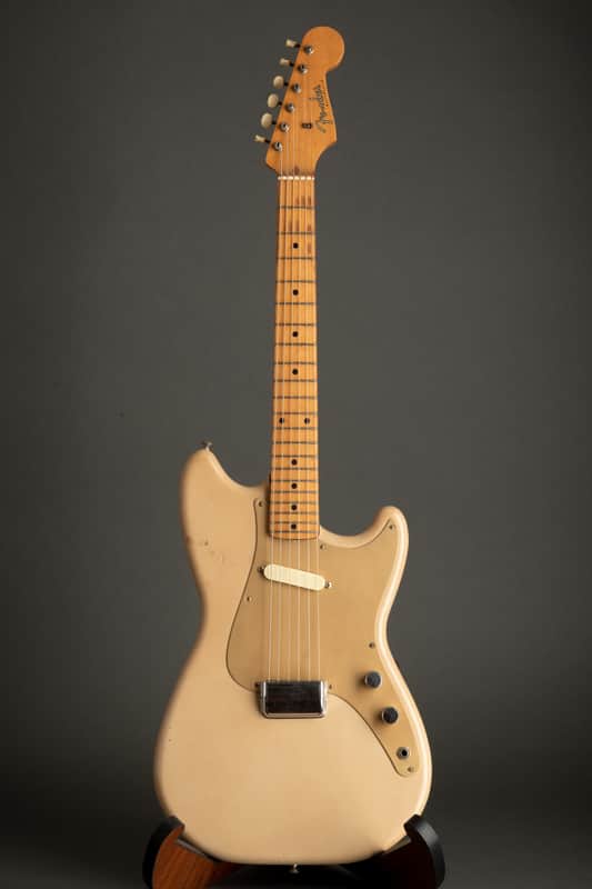 Fender Musicmaster with Maple Fretboard 1956 - 1959 | Reverb
