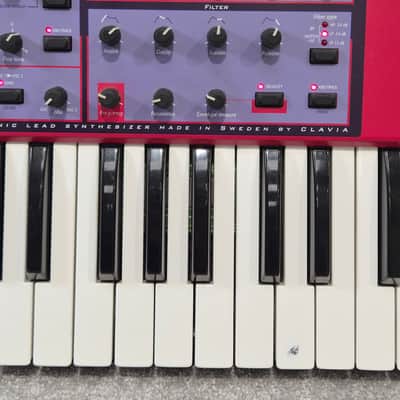 Nord Lead One Virtual Analog Synthesis Keyboard, 12 Voices - Excellent w/ Original Box image 4