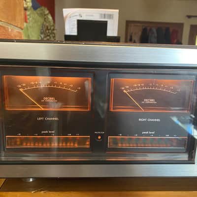 Luxman M-6000 1975 silver face image 4