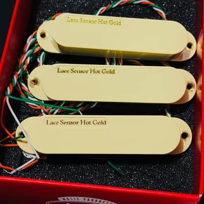 Fender LACE Sensors “Hot Gold w/Hot Bridge” Set 2026 - Cream