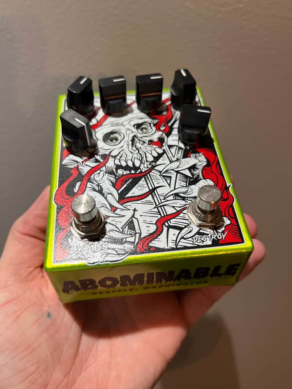 Abominable Electronics Throne torcher