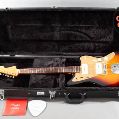 2023 Fender Japan MIJ FSR Traditional II ’60s Jazzmaster 3-Tone Sunburst Gold Anodized w/ HSC image 2