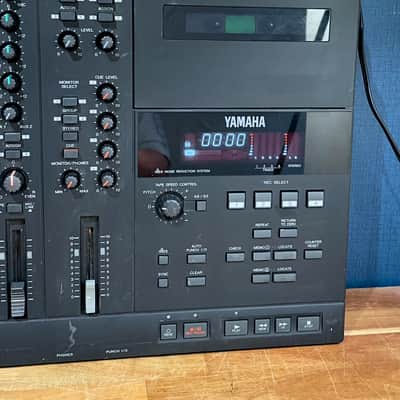 Immagine Yamaha MT4X Multitrack Cassette Recorder - Black - 3
