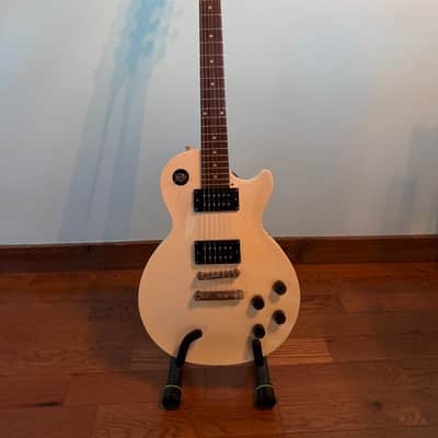2009 Epiphone Les Paul Studio in Alpine White *Comes with Hard Case* image 2