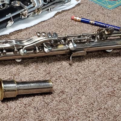 AT Metal Clarinet in Bb new leather pads 1930's ? 1940's - Nickel chrome VIDEO image 10