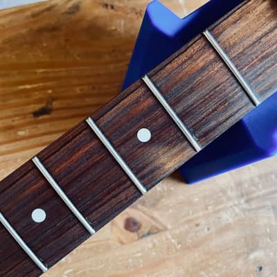 Fender Stratocaster Neck Rosewood Board Locking Nut Fender Tuners 2000 Model image 4