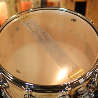 DW 6.5x14 Collector's Maple 333 Natural Hard Satin over Olive Ash Burl Snare Drum - SO#1424758 image 5