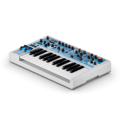 Novation Bass Station II Swifty Edition - Refurbished image 3