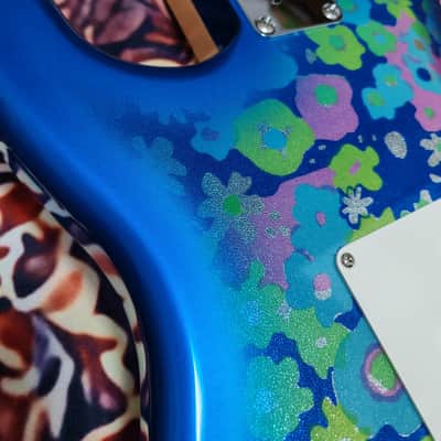 *NEW IN BOX* 2025 Fender Japan Limited Edition Stratocaster Blue Flower - low tariffs image 17