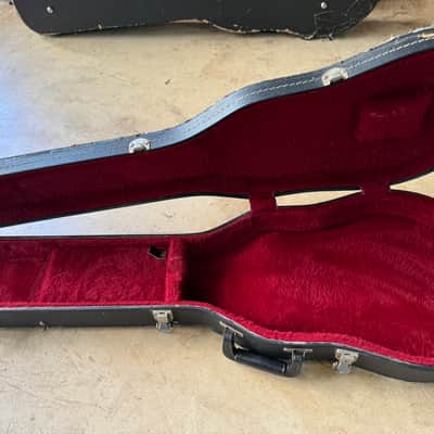 Gibson Les Paul Case 70s - 80s - Red Interior Also fits Invader Sonex Challenger image 14