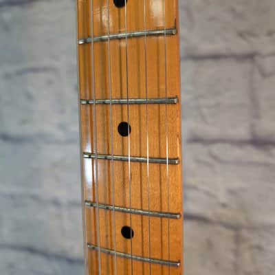 Fernandes LE-2 Stratocaster 1980s Made in Japan Sunburst Maple Neck Electric Guitar image 2