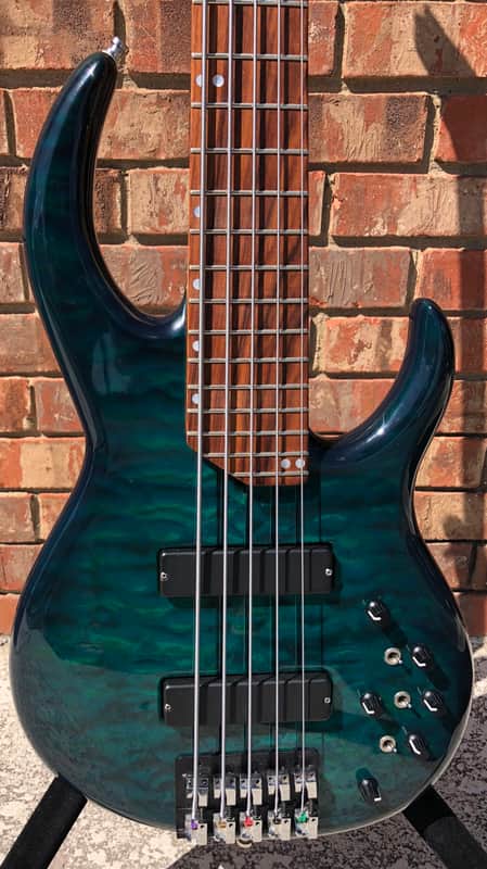 Tyler 5 string quilt top 35 quilt burst image 1