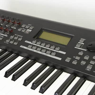 Yamaha MOXF8 88-Key Synthesizer Workstation (NO POWER SUPPLY) CG012M3 image 9