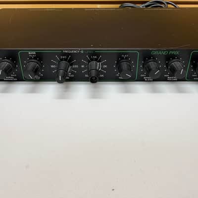 SWR Grand Prix Bass Preamp - Green Face image 3