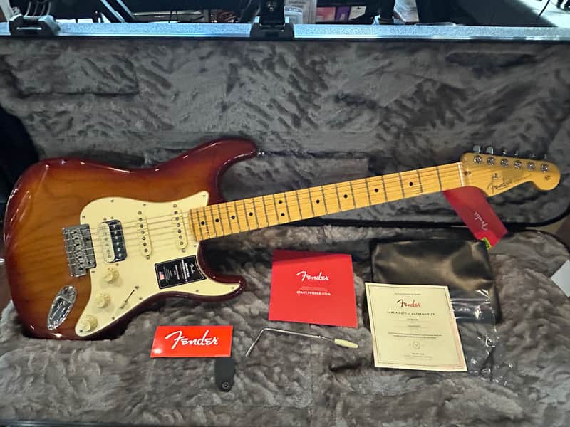 Fender American Pro II Stratocaster HSS, Sienna Sunburst /7lbs. 8.7oz. #US240002975 image 1