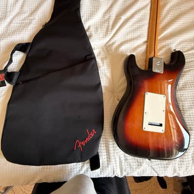 Fender Player Stratocaster 2021 - 3 Tone Sunburst - Excellent Condition - Fender Gig Bag image 12