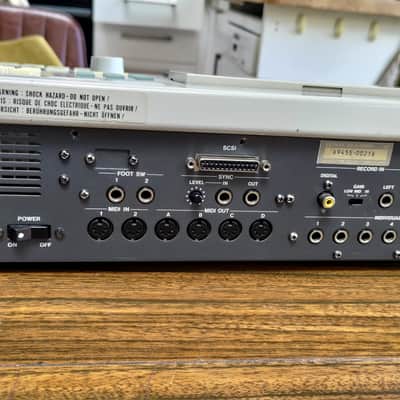 Akai MPC3000 image 8