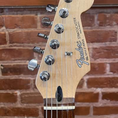 Fender 1998 Standard Stratocaster Wine Red with gig bag image 3