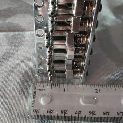 Squier Affinity Tremolo Bridge Assembly (2006) image 11
