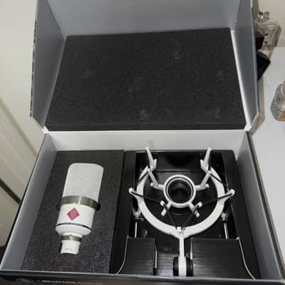 Neumann TLM 102 White Edition image 2