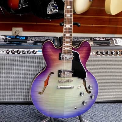 2025 Epiphone ES-335 Figured Semi-Hollowbody w/ Case! Blueberry Burst! VERY NICE!!! image 2