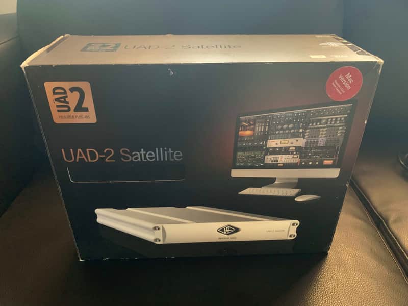 Universal Audio UAD-2 Satellite QUAD Core Firewire DSP Accelerator 2012 - Present - Silver image 1