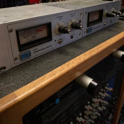 Urei LA-4 Compressor Limiter Pair 1970s - Silverface image 15