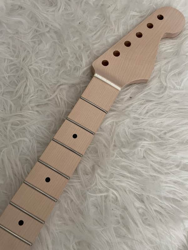 quarter sawn unfinished maple stratocaster guitar neck Strat Neck image 1
