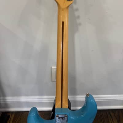 Fender Made in Japan Limited International Color Stratocaster image 7