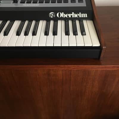 OBERHEIM OB-X8 + FLIGHTCASE / FLYCASE - PRINCE, QUEEN, POLICE, DEPECHE MODE, VAN HALEN - COMME NEUF image 5