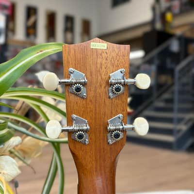 Makala Classic MK-B Baritone Ukulele - Laurel Fingerboard, Natural, Used image 7