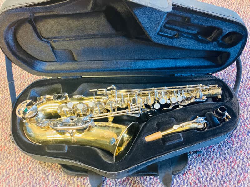 Bundy Alto Sax 70"s? - Lacquer student model Bundy saxophone. image 1