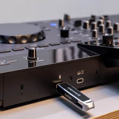 AlphaTheta Xdj-an All-in-one Dj System image 2