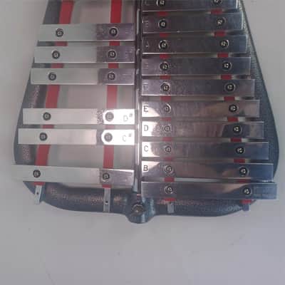 Musser M2041 2-octave Lightweight Bell Lyra - 442Hz Tuning Glockenspiel Satin image 3