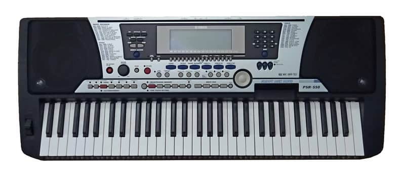 Yamaha PSR-550 The Ultimate Professional Keyboard image 1