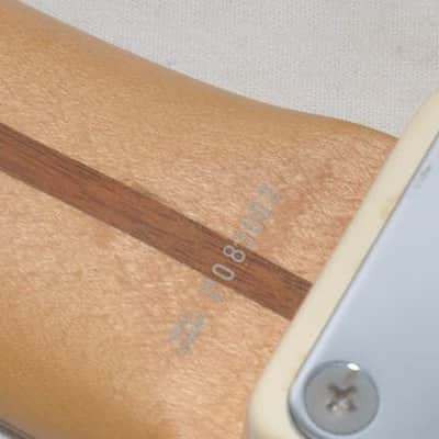 Fender JAPAN STRATOCASTER #P083002 Electric Guitar Ref No 7507 image 2