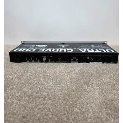 Behringer Ultracurve Pro - Rack Effects - Good image 7