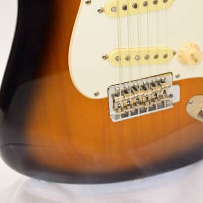 2009 Squier Classic Vibe Stratocaster '50s Electric Guitar, Maple Fingerboard, 2-Color Sunburst image 4